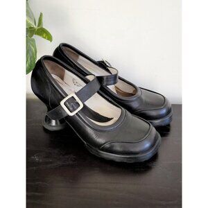 Fluevog Mini Gorgeous Black Mary Jane Heels Size 8 Leather Buckle Retro